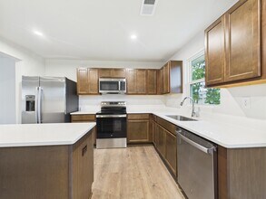 6137 Carrick Bnd Ct in Charlotte, NC - Building Photo - Building Photo