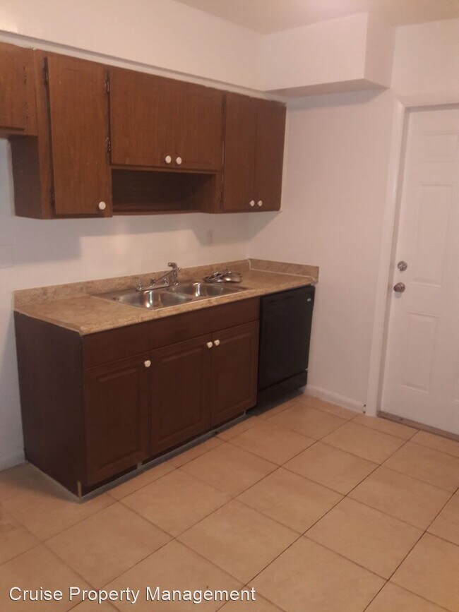 3800 Riverside Dr in Coral Springs, FL - Building Photo - Building Photo