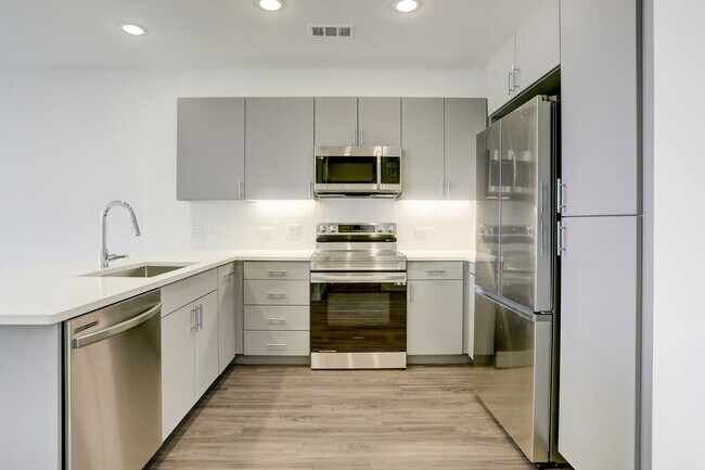 4801 Springdale Rd, Unit 1308 in Austin, TX - Building Photo - Building Photo