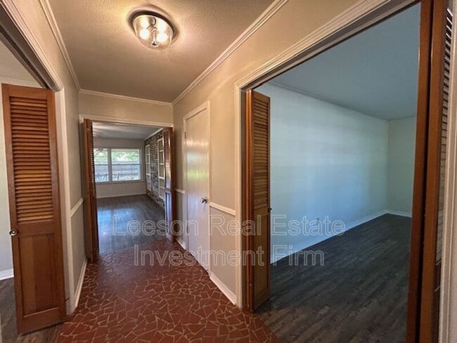 241 Rossitter St in Shreveport, LA - Building Photo - Building Photo
