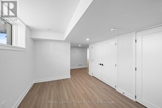 1140 Moore St in Brockville, ON - Building Photo - Building Photo