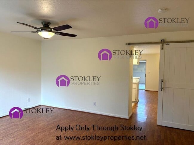 1924 Pomar Way in Walnut Creek, CA - Foto de edificio - Building Photo