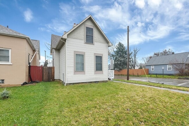 1032 E 17th Ave in Columbus, OH - Building Photo - Building Photo