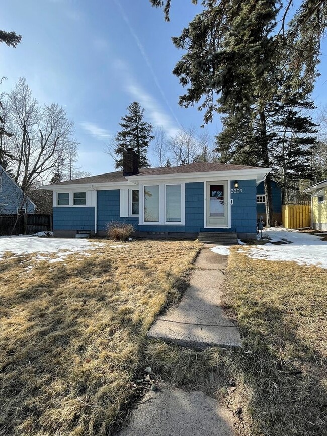 property at 3209 E Superior St