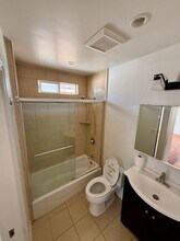 1838 Glenwood Rd in Glendale, CA - Building Photo - Building Photo