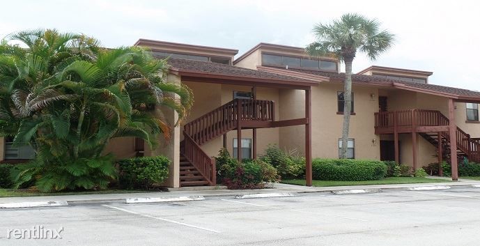 1505 Lakeview Dr E-Unit -Unit 100 in Royal Palm Beach, FL - Building Photo