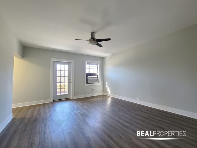 730 Judson Ave in Highland Park, IL - Building Photo - Building Photo