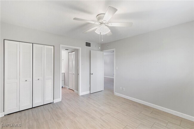 property at 1008 Manatee Rd