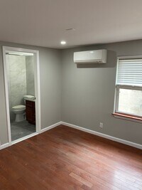 427 W Girard Ave, Unit 3 photo'