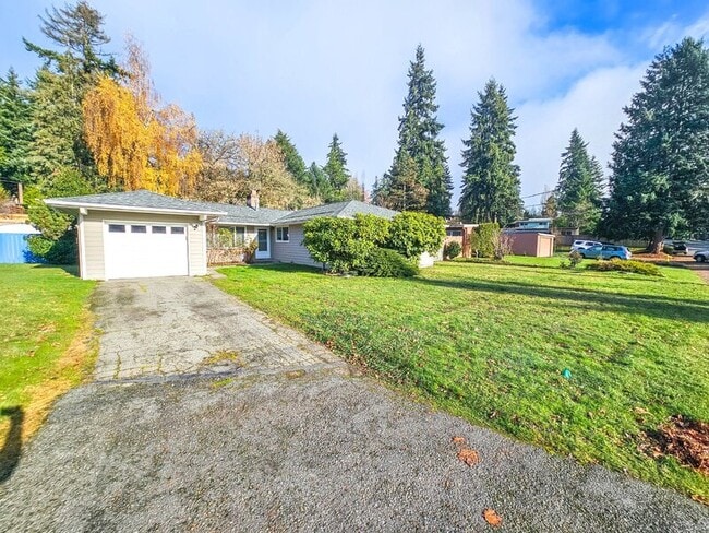 property at 16204 SE 8th St