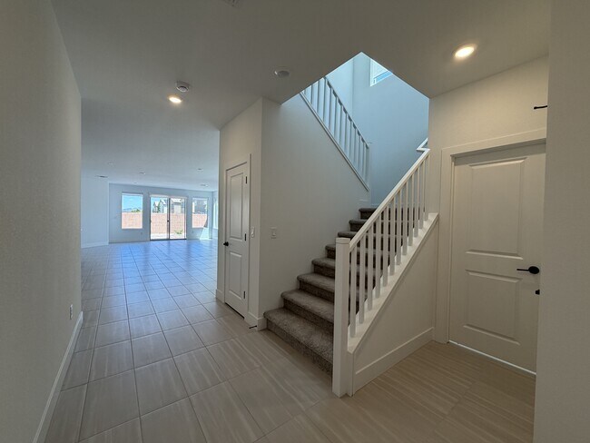 10138 Daleview St in Las Vegas, NV - Building Photo - Building Photo