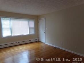 679 S Main St in Seymour, CT - Building Photo - Building Photo