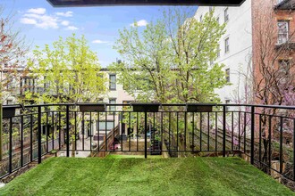 1115 Willow Ave in Hoboken, NJ - Building Photo - Building Photo