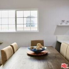 446 S Almont Dr in Beverly Hills, CA - Building Photo - Building Photo