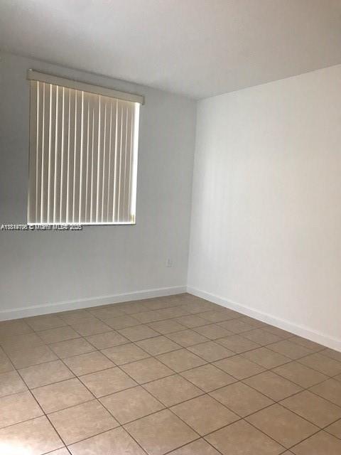 1650 NE 33rd Ave in Homestead, FL - Foto de edificio - Building Photo