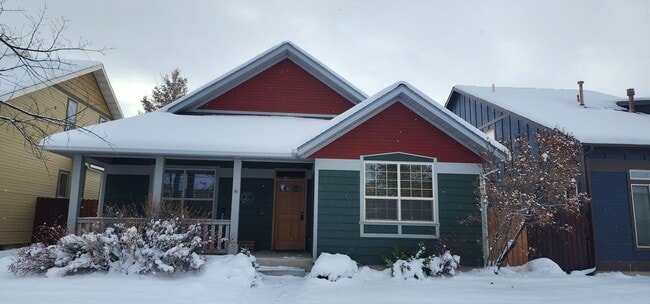 property at 3962 Bosal St