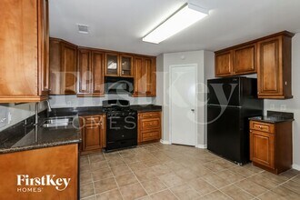1806 Tomlinson Trail Dr in Houston, TX - Building Photo - Building Photo