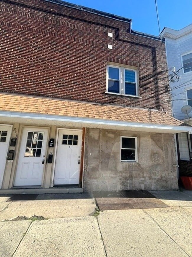 property at 233 E Ridge St