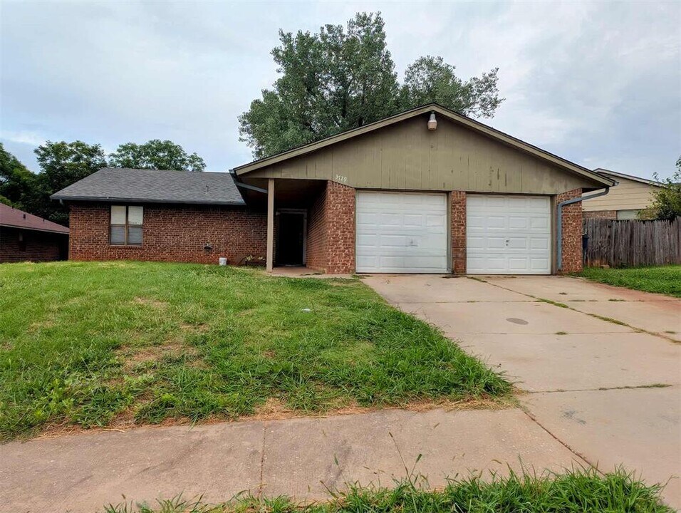 3729 SE 48th Pl in Oklahoma City, OK - Building Photo
