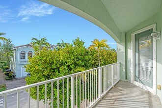 3156 Laurel Ridge Cir in Riviera Beach, FL - Building Photo - Building Photo