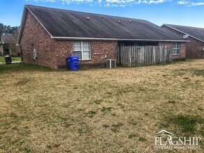 3211 Moseley Dr-Unit -B in Greenville, NC - Building Photo - Building Photo