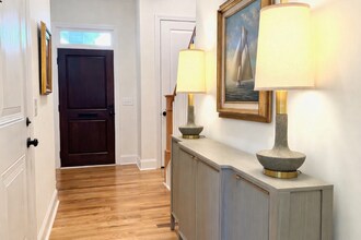 1510 Brentwood Dr in Columbia, SC - Foto de edificio - Building Photo