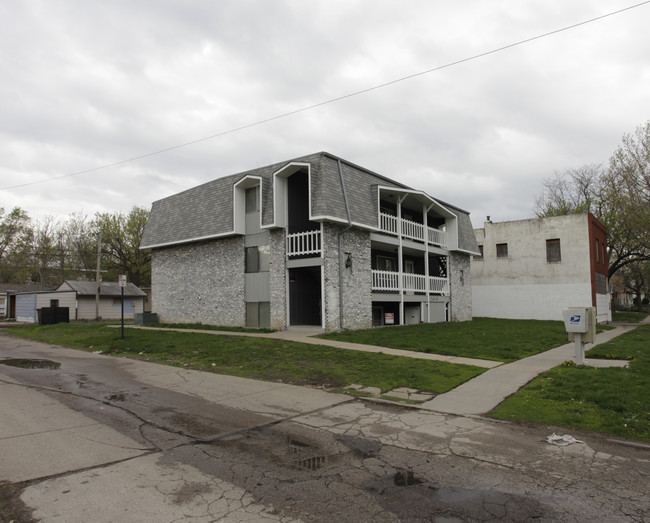 2015 J St in Lincoln, NE - Building Photo - Building Photo