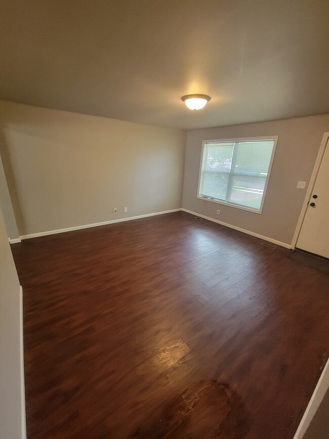 848 Grove Ln in Bolingbrook, IL - Building Photo - Building Photo