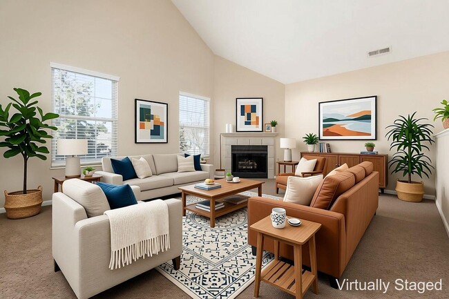 property at 5066 Stratford Pine Ln