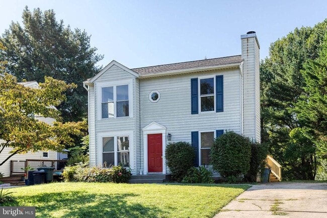 property at 1610 Brimfield Cir