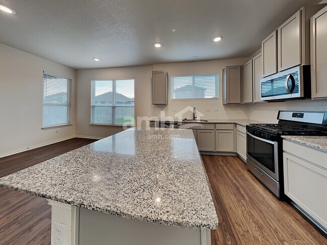 2715 Spencebrook in New Braunfels, TX - Building Photo - Building Photo