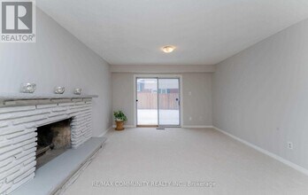 58 Rainbow Ridge Ave in Toronto, ON - Building Photo - Building Photo