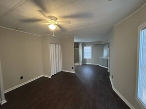 10 White Oak Village in Rainbow City, AL - Building Photo - Building Photo