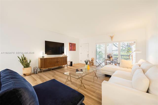 2600 Cardena St in Coral Gables, FL - Building Photo