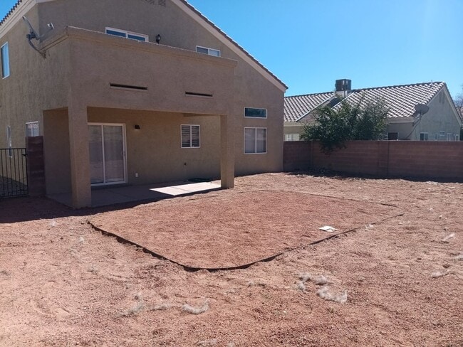 7040 Husky Dr NE in Rio Rancho, NM - Building Photo - Building Photo