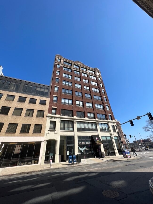 property at 210 Lincoln St