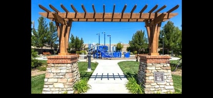 1608 Gazebo Ln in Hemet, CA - Building Photo - Building Photo