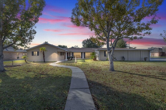 property at 4900 E St Charles Ave