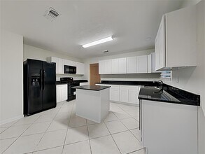 19714 Azalea Valley Dr in Katy, TX - Building Photo - Building Photo