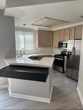 369 Blue Dolphin Dr in Port Hueneme, CA - Building Photo - Building Photo