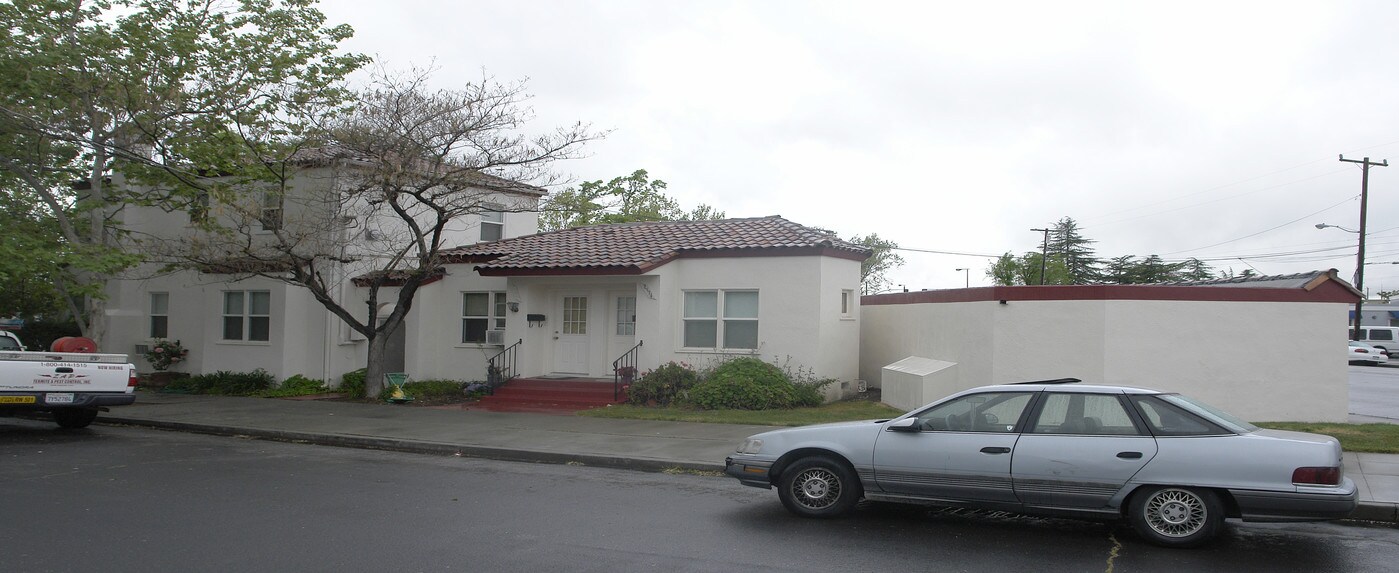 454 S Livermore Ave in Livermore, CA - Building Photo