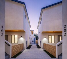 4678 Firestone St in San Diego, CA - Building Photo