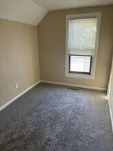 203 S Covell Ave in Sioux Falls, SD - Building Photo - Building Photo