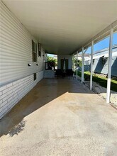 10942 Poplar St NE in St. Petersburg, FL - Building Photo - Building Photo