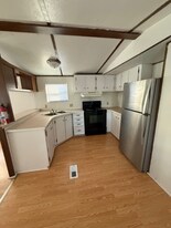 298 Farley Cir in Roanoke Rapids, NC - Building Photo