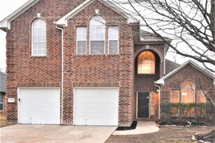 5823 Silver Sage Ln in Grand Prairie, TX - Building Photo