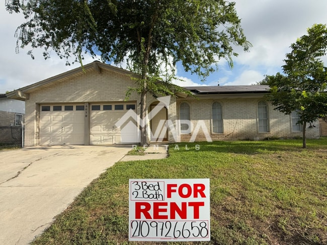5019 Starfire St in Kirby, TX - Building Photo - Building Photo