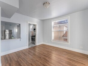 1521 Grove Ave in Berwyn, IL - Building Photo - Building Photo