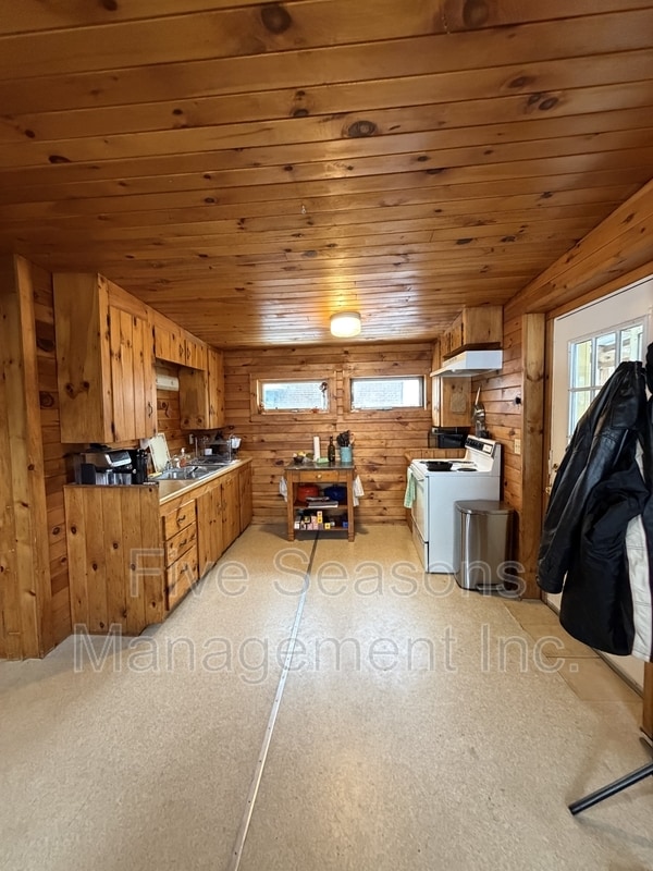 68-70-70 N Union St in Burlington, VT - Building Photo - Building Photo