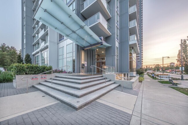 13750-13100 100 Ave in Surrey, BC - Building Photo - Building Photo